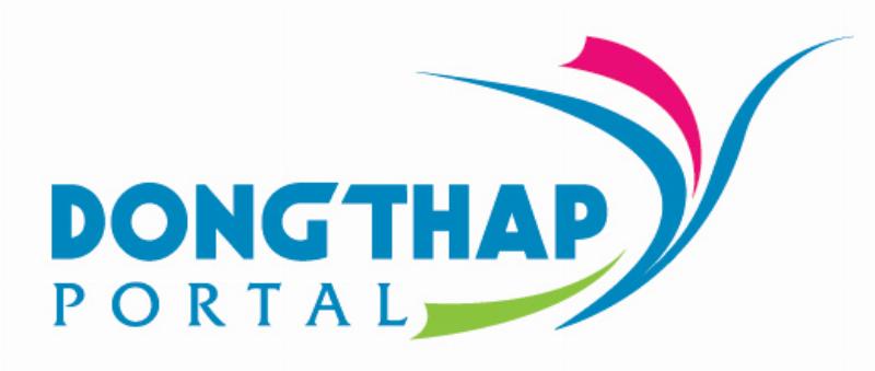 Một đĩa mứt hoa vạn thọ, món ăn truyền thống được làm từ cánh hoa vạn thọ màu vàng cam, hấp dẫn và độc đáo, thường xuất hiện trong dịp Tết.